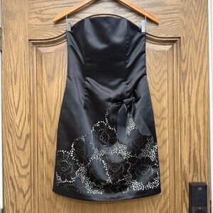 Scott McClintock Black Strapless Satin Cocktail Dress with Bow